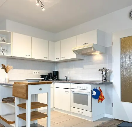 Apartment Likedeeler 32